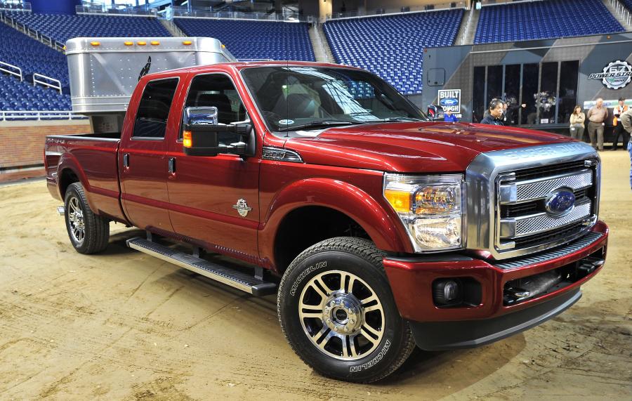  Ford F-250 Super Duty Platinum 2013 года  (фото 25 из 38)